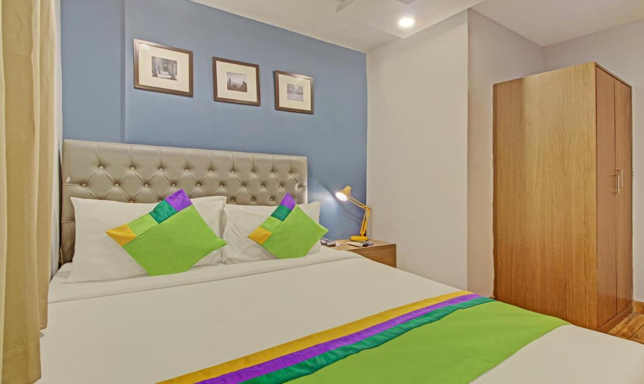 Hotel Royal Crowne Near Kolkata Airport Екстер'єр фото