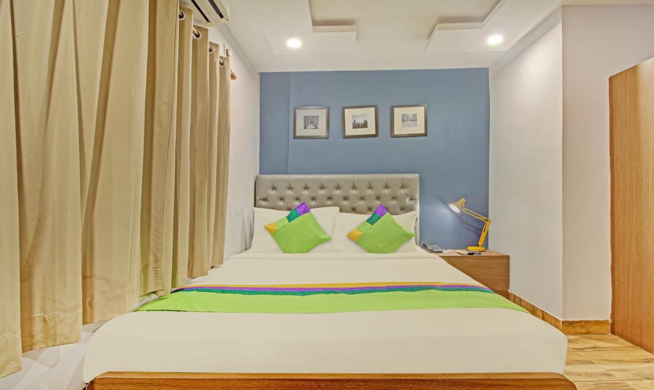 Hotel Royal Crowne Near Kolkata Airport Екстер'єр фото